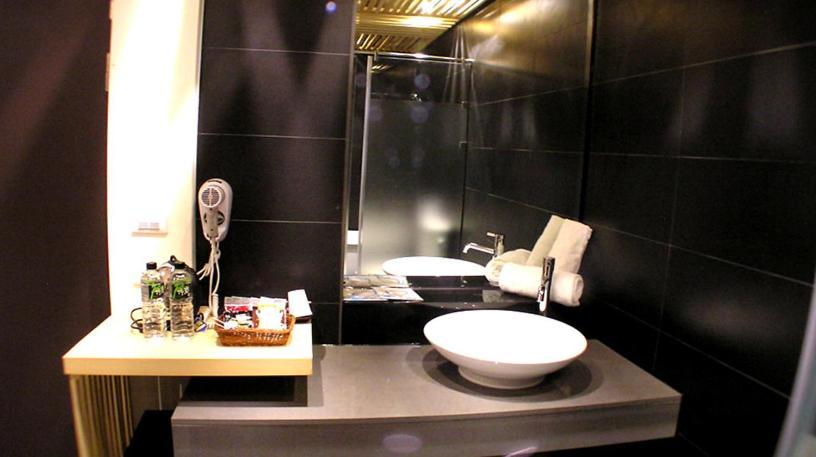 Roppongi Motel Pingtung Εξωτερικό φωτογραφία