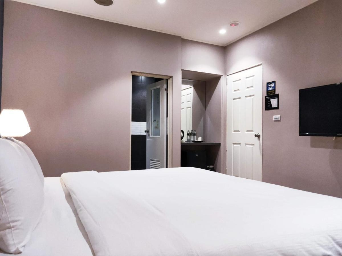 Roppongi Motel Pingtung Εξωτερικό φωτογραφία
